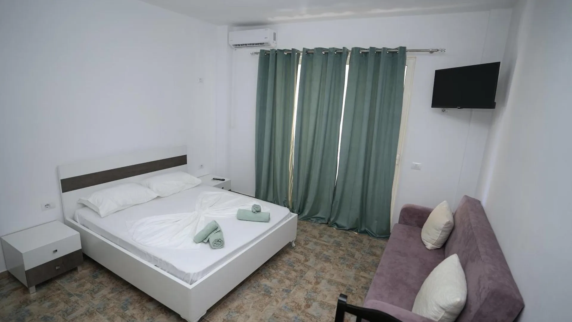 South Blue Apartments Sarande
