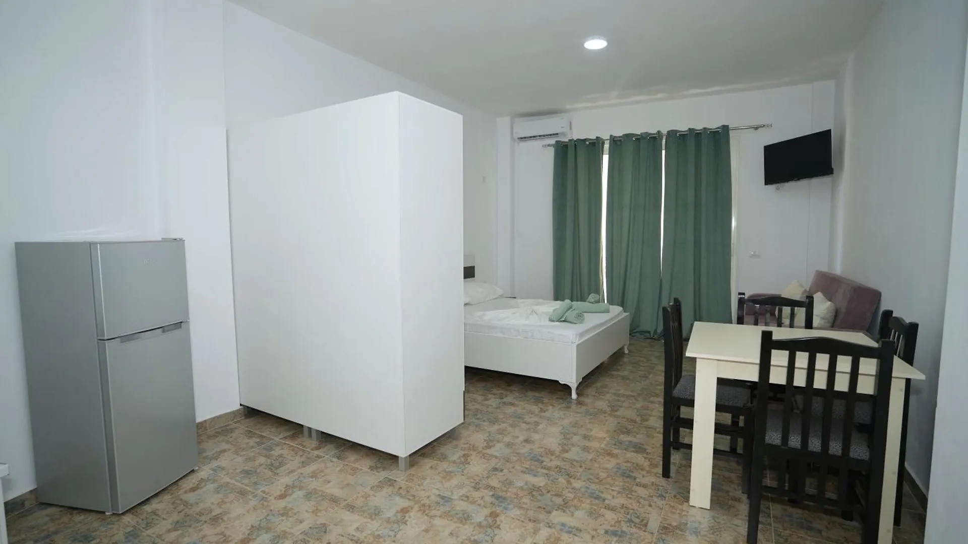 South Blue Apartments Sarande