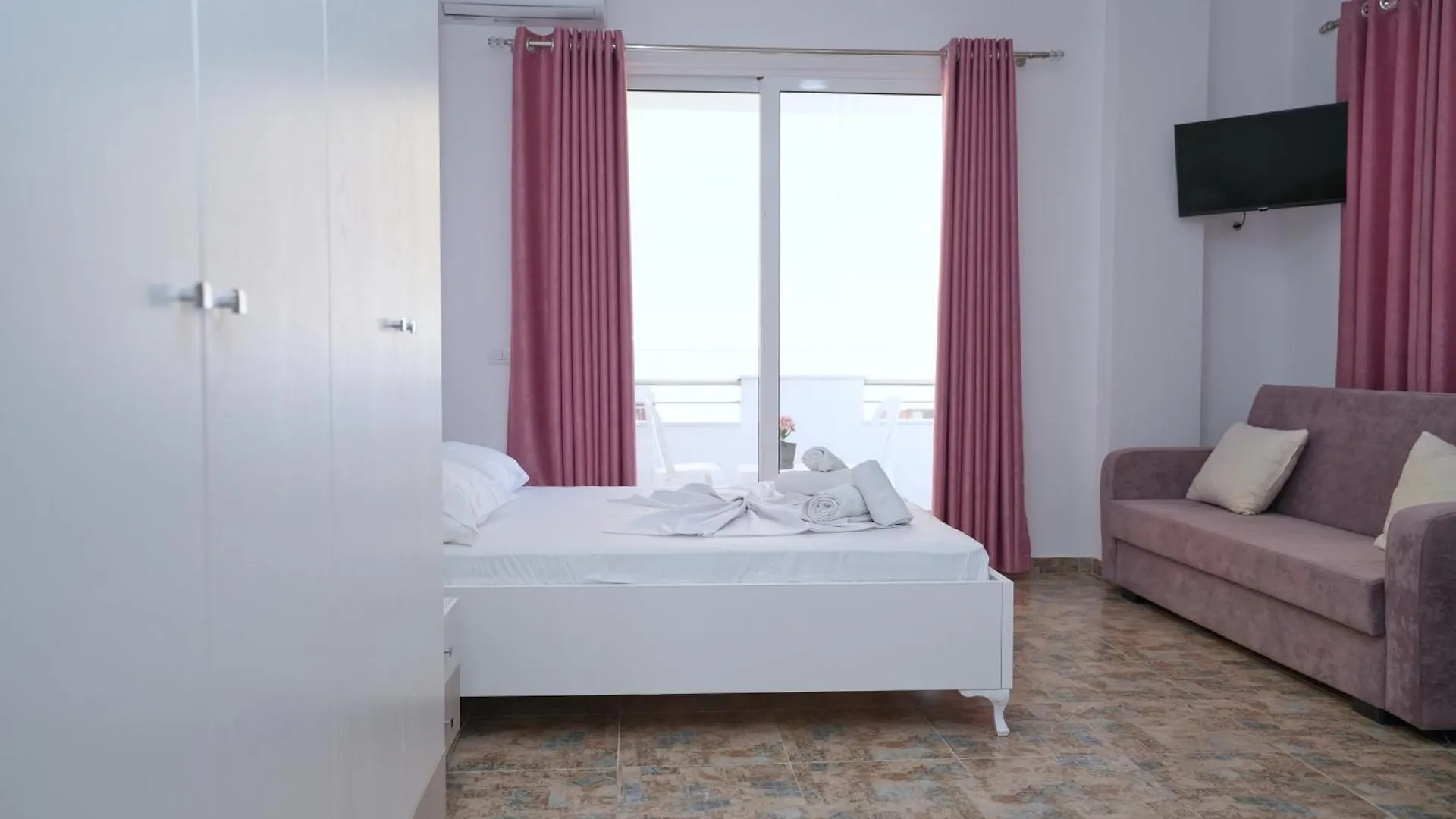 South Blue Apartments Sarande