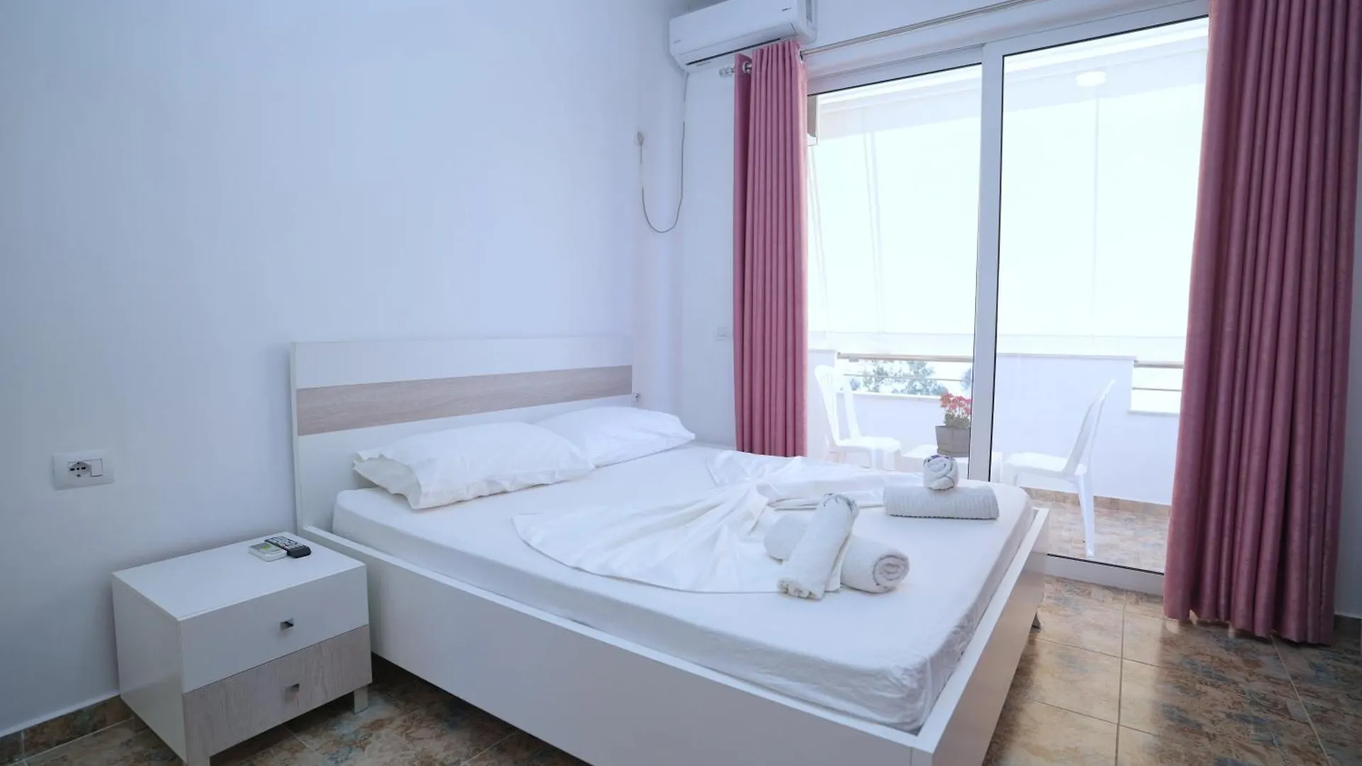 South Blue Apartments Sarande