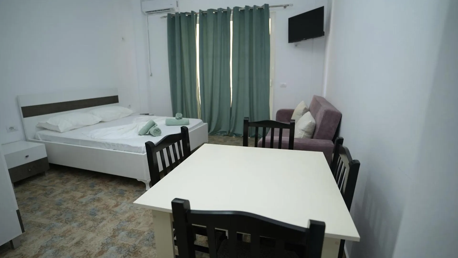 South Blue Apartments Sarande