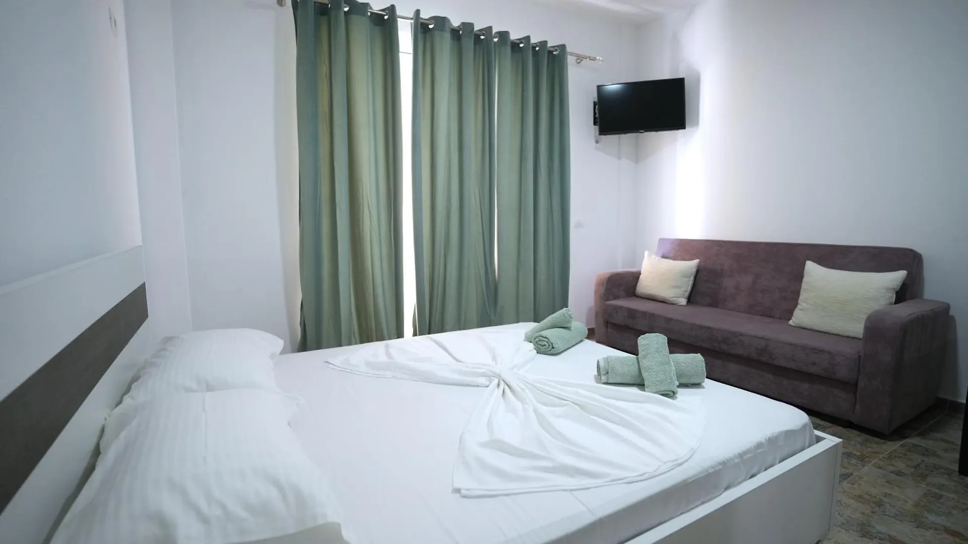 South Blue Apartments Sarande