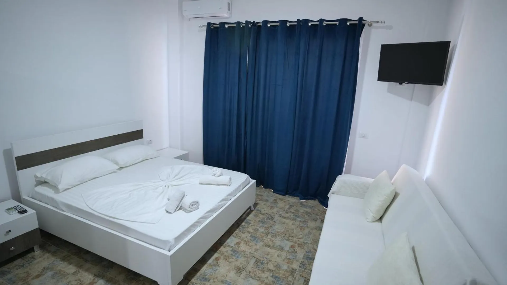 South Blue Apartments Sarande 0*,