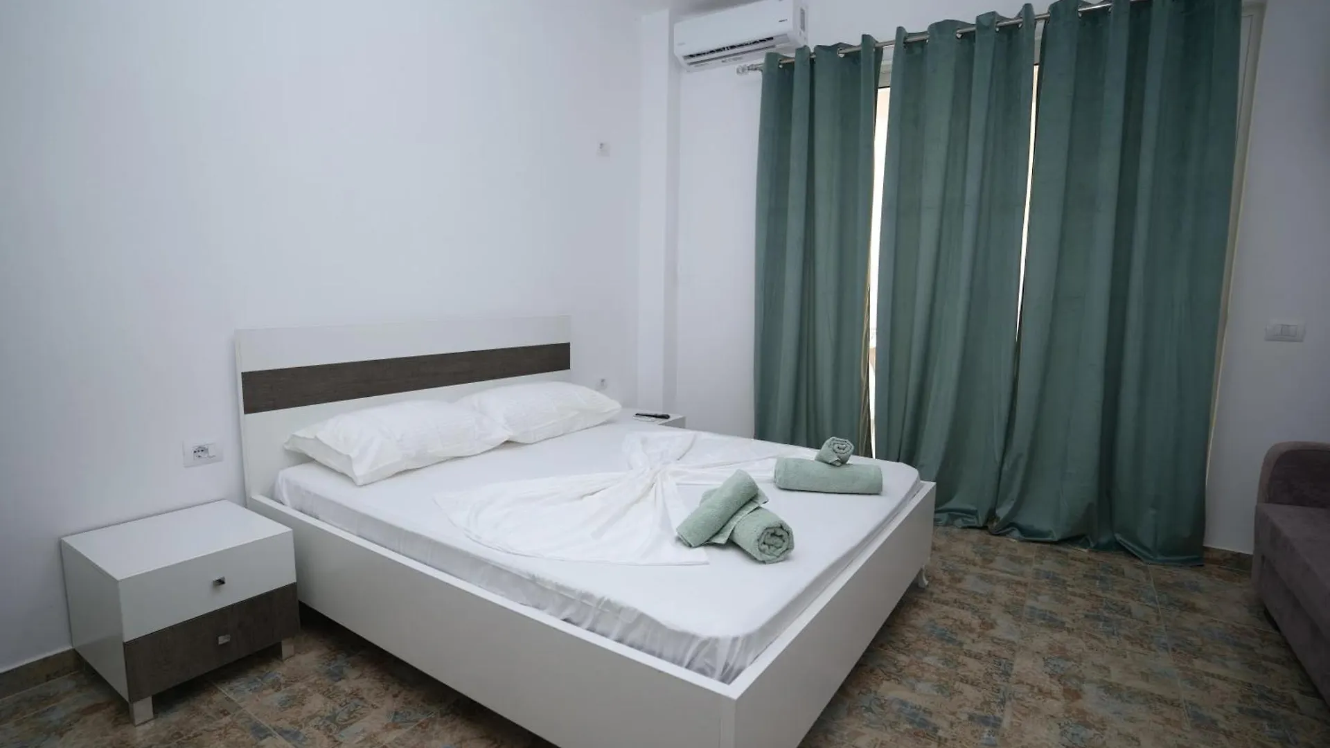 South Blue Apartments Sarande